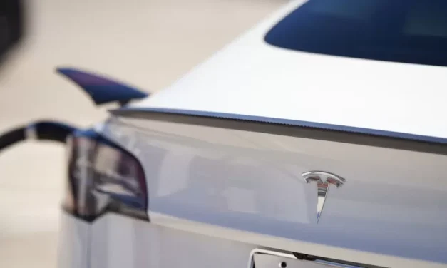 Tesla sales climb but miss expectations